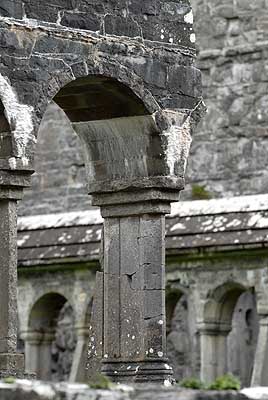 Irland Ballintubber-Abbey-002