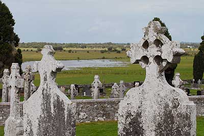 Irland Clonmacnoise-005